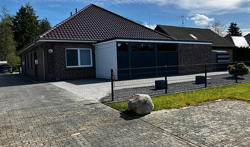 Seniorengerechte Doppelhaushälfte in zentraler Lage in Ostrhauderfehn mit Garage