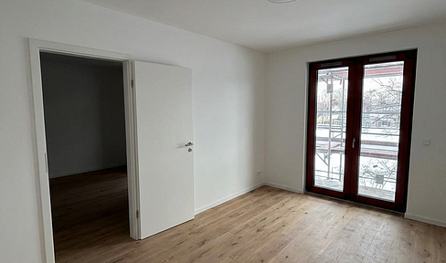 Erstbezug an der Dahme – 2-Zimmer-Neubau mit Südbalkon, Parkett und Fußbodenheizung (3)