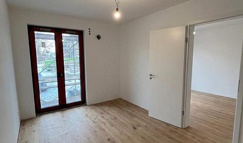 Erstbezug an der Dahme – 2-Zimmer-Neubau mit Balkon und Wasserblick, Parkett und Fußbodenheizung (1)