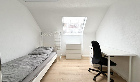 Furnished room in a new shared flat for 3 people - center (S-Bahn + bus)