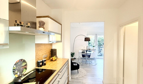 Free of commission: Renovated house *Fitted kitchen *Energy class E *Extension reserve *Capable of multiple generations