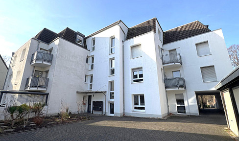 What more could you want: High-quality, renovated 3-room, double-bedroom apartment, 2 balconies, FREE OF PROVISION, central and quiet