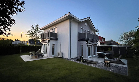 FOR SALE - Detached house with no commission, located on a large corner plot in a prime location in Kladow.