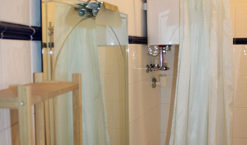 Room in shared flat for 3 people