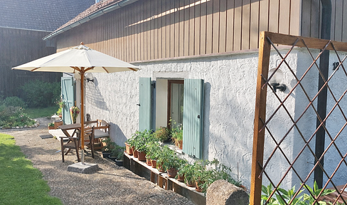 Freiheit auf dem Land: Modernisiertes Bauernhaus mit Scheune, Sauna und großem Garten