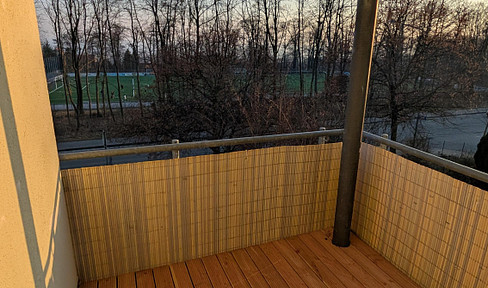 Wohnfühlen am Waldrand: Erstbezug nach Sanierung mit Südbalkon & neuer Küche