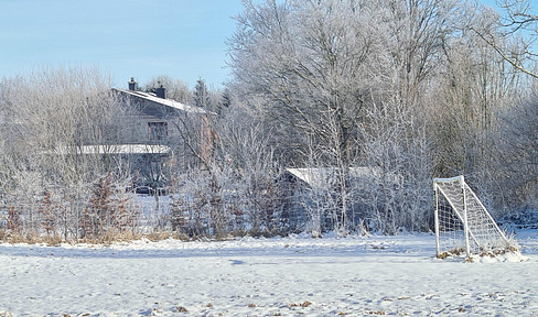 Provisionsfrei: Modernes Landhaus (2018) mit Altbau (1946) auf 1,25 ha, 9 Zi., Vermiet-Option