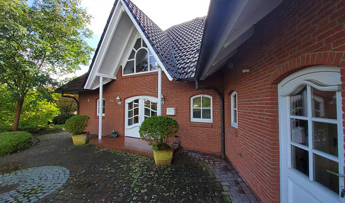 Repräsentatives Architektenhaus in Feldrandlage!