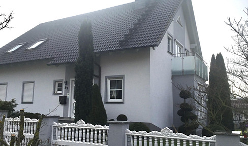 Einfamilienhaus mit Einliegerwohnung