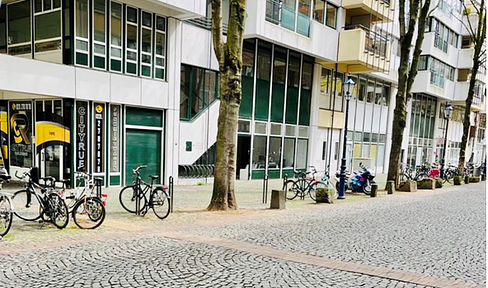 146m² zentrales Helles Ladenlokal / Büro nähe Rathausplatz