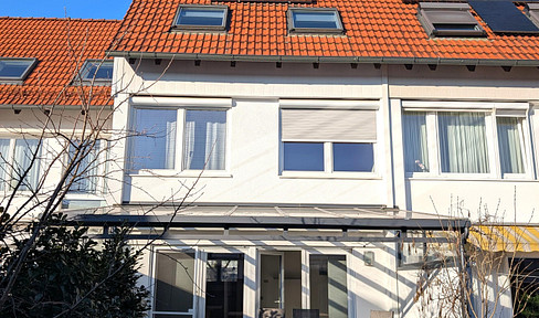 Top terraced house with its own SPA, flooded with light and equipped to a high standard