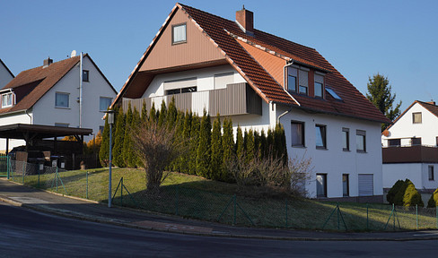3-family house Hardegsen OT Gladebeck, rented, garden, carport and parking spaces