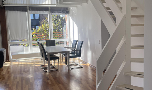 Exclusive apartment with gallery in a top location, furnished rental