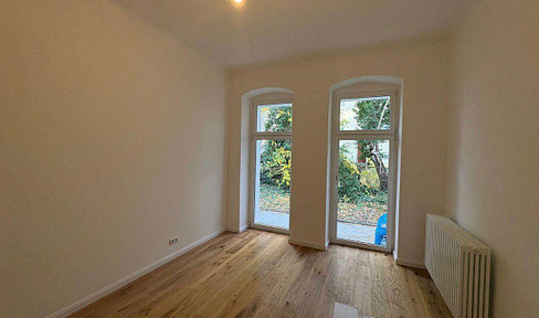 ! Free of commission ! 2 room first floor apartment in Karlshorst