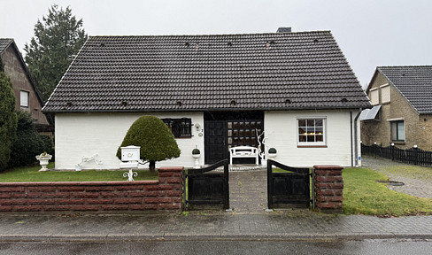 Freistehendes Einfamilienhaus in 24969 Lindewitt (Kreis Schleswig-Flensburg)