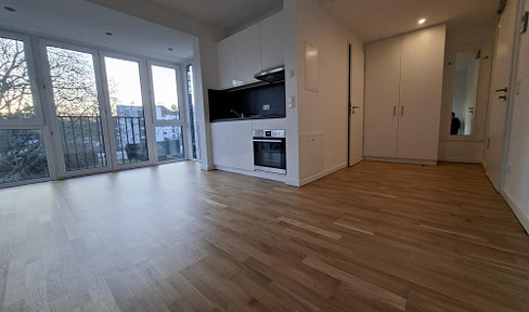 High-quality 1-room apartment with modern furnishings