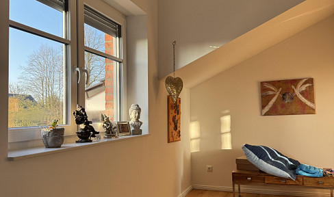 Super nice large new 4 room apartment