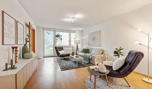 Spacious 4-room apartment in Nürtingen. WITHOUT BROKER'S COMMISSION