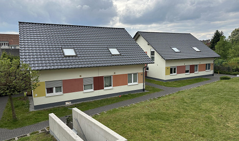 beautiful semi-detached house in Bielefeld AdL (27) with residence permit (ID-1753)