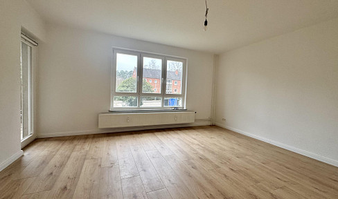 Sofort einziehen! Modernisierte 3-Zimmerwohnung mit Terrasse