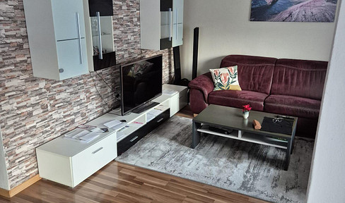 Bright, spacious 4-room maisonette with balcony and garage