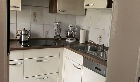 4-Zimmer-Wohnung im 2. OG mit Garten, Einbauküche & Waschmaschine