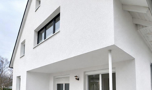 Live close to the beach: 3-room apartment in Scharbeutz