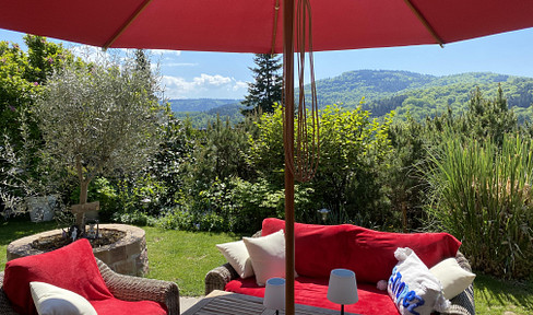 Wohlfühlen in wunderschöner Aussichtslage