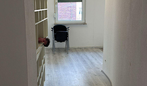 small room or as office,12sqm,1 A LOCATION/CENTER ON BAHNHOFSTR.48,ALSDORF