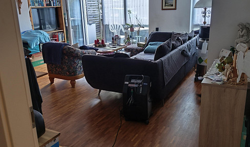 Schöne 2 Zimmer EG Wohnung in traumhafter Lage - auf Wunsch möbliert