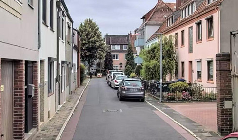Action : Apartment building with 4 apartments in Bremen for capital investors