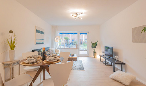 Arrive & feel good: Bright terraced house with garden in Bramfeld