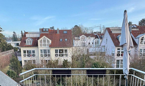 Zwischenmiete: 2,5-Zimmer voll-möbilierte Maisonette-Wohnung mit traumhaftem Blick
