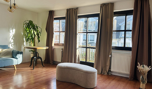 Stylish apartment with balcony in the old town of Königswinter, near Bonn