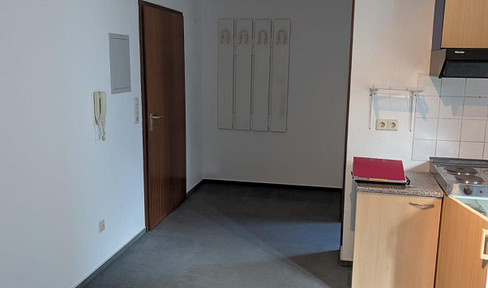 Well-kept 1-room apartment with balcony & parking space in Göppingen-Faurndau - available immediately