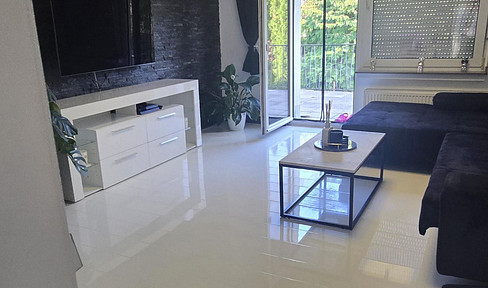 Bright 3-room apartment with large terrace overlooking greenery - Cologne-Holweide