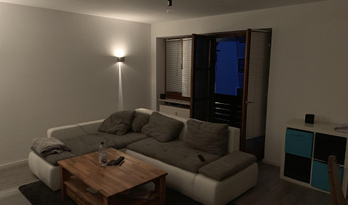 Helle Zentrale 2 Zimmer mit Balkon