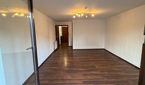 Beautiful 1-room apartment with private terrace, fitted kitchen and parking space