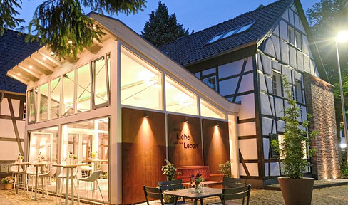 1A saniertes, historisches Juwel mit moderner Gastro-&-Event-Infrastruktur, City-Lage Bergisch GLad.