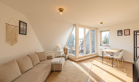 Sunny apartment Ahlem in beautiful location (15 min. main station / center) + loft