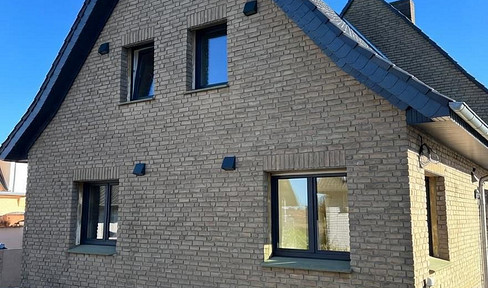 Sustainable living in a good location: energy-efficiently renovated semi-detached house (EH 55)