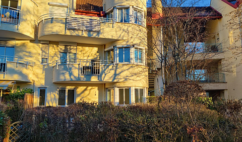 3-room ground floor apartment with garden and terrace | Completely renovated | Auction process.