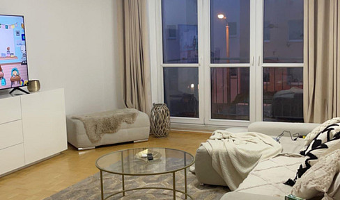 Helle 2-Zimmer Wohnung - Balkon - Einbauküche - Parkettboden - Tiefgaragenstellplatz