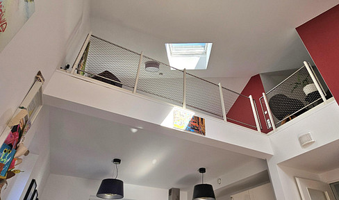 !commission free! - light-flooded maisonette in the trendy Harburg inland harbor district