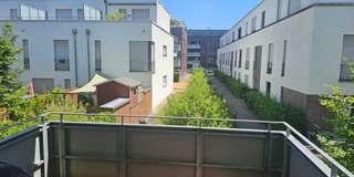 Living at the Vorgebirgspark- Marienhof 51m² 2 sunny balconies
