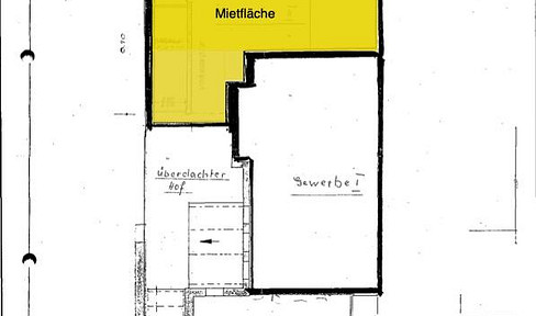 Workshop or warehouse in a central location in Lübeck with parking space