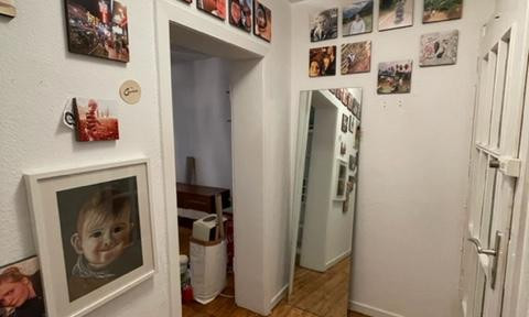 2.5 room Holsterhausen. Terrace 17 m² garden view many energy saving measures, bath tub