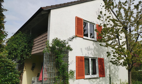 Freistehendes Einfamilienhaus mit Garten in ruhiger Lage (Bietigheim-Sand)