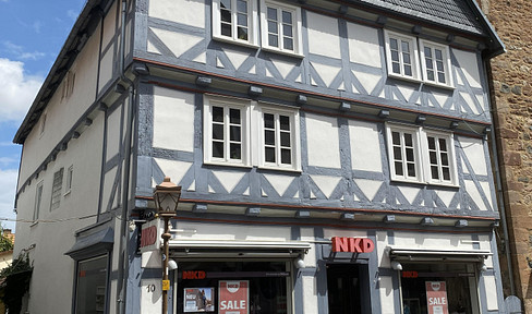 Wohn- und Geschäftshaus