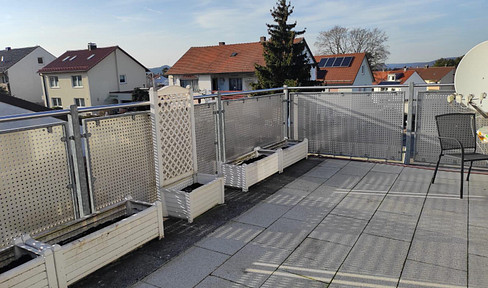 Exclusive 3-room apartment with a terrace in Neumarkt: 24 m² of panoramic views and a 160 m² private garden!